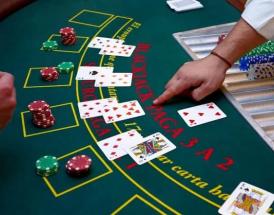 Den ultimata guiden till att spela soft 18 i blackjack