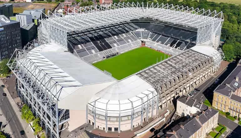 Newcastle–Liverpool: Isak i fokus